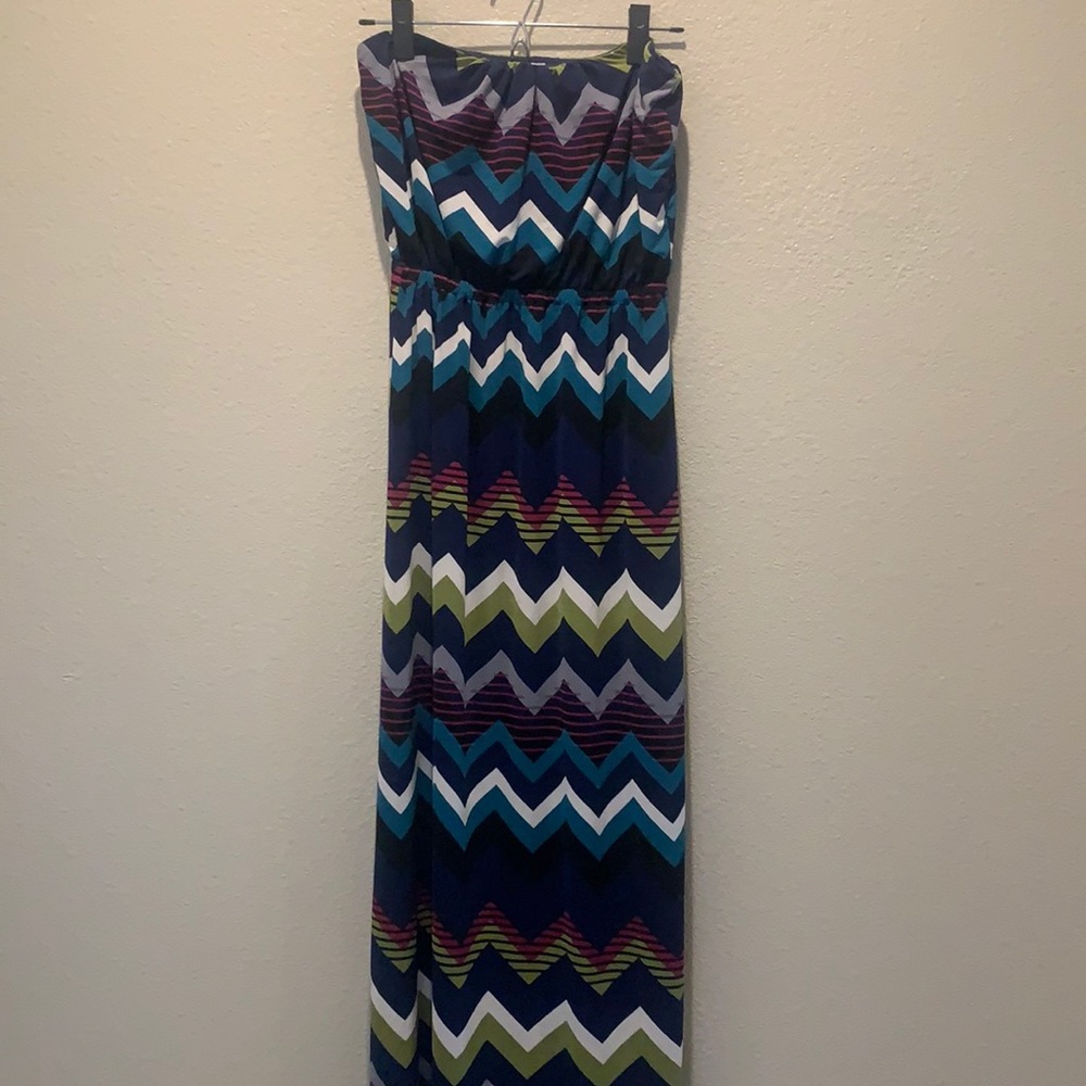 Long strapless Maxi Dress size small